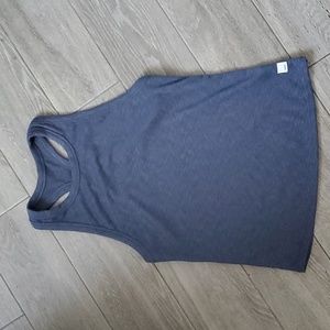 Vuori Sunrise High Neck Tank in Azure Size Medium